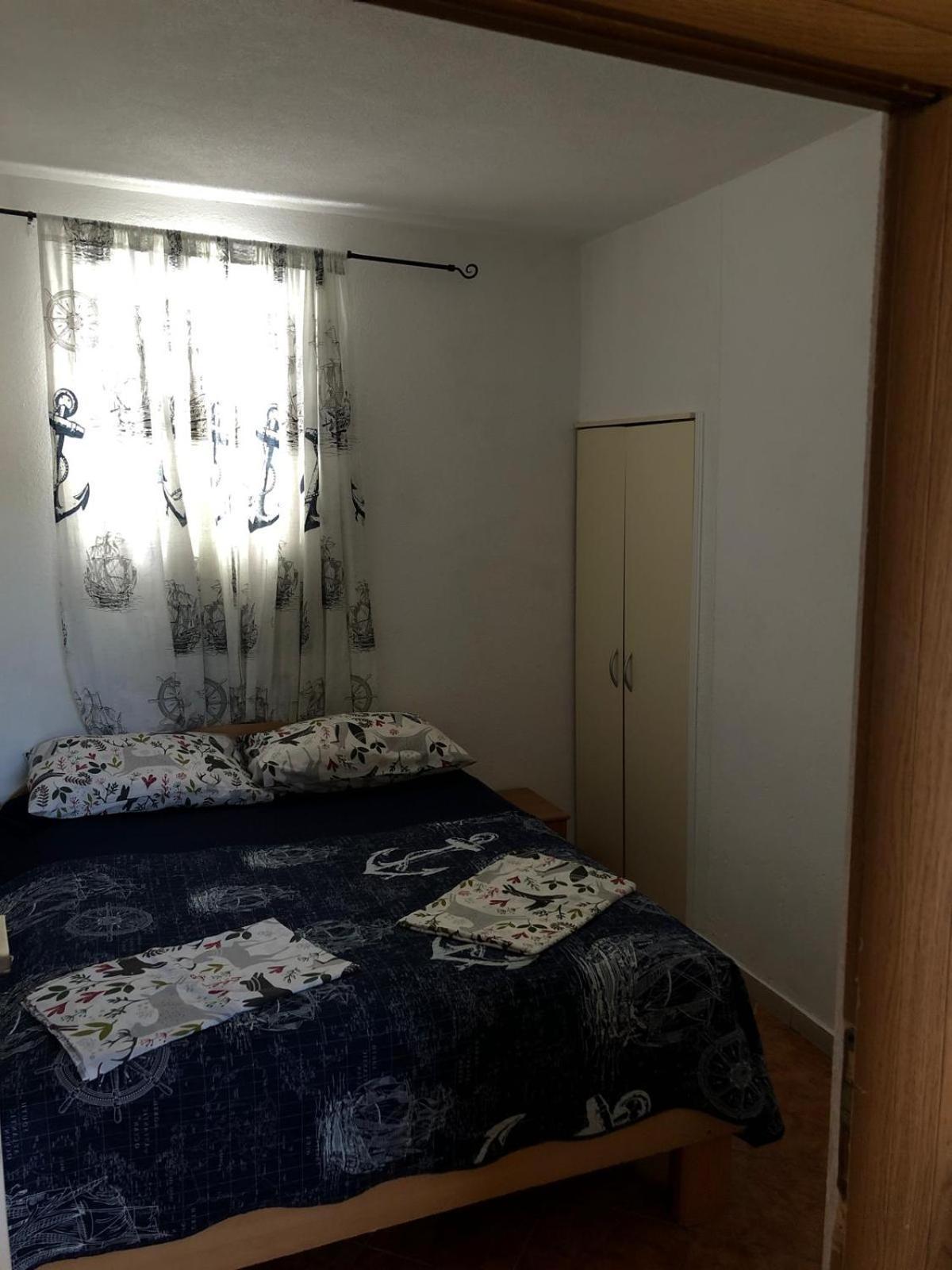 Apartmani Cesarica 카를로바크 객실 사진